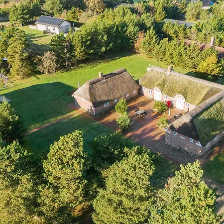 2 Bedroom Stunning In