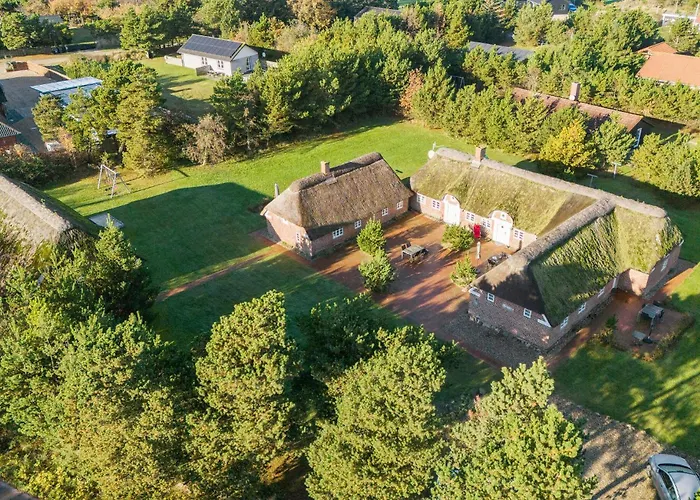 2 Bedroom Stunning In